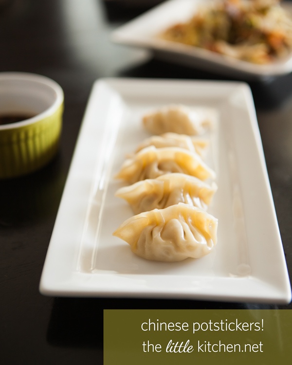 How to Make Chinese Potstickers (Recipe and Video)