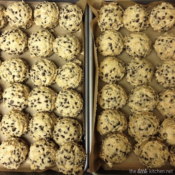 How to Freeze Cookie Dough and Bake From Frozen - Cloudy Kitchen